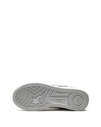 Sneakers basse in pelle con stelle grigie di A Bathing Ape