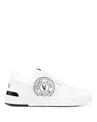 Sneakers basse in pelle decorate bianche di VERSACE JEANS COUTURE
