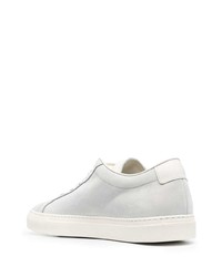 Sneakers basse in pelle grigie di Common Projects