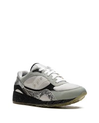 Sneakers basse in pelle grigie di Saucony
