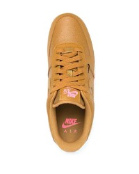 Sneakers basse in pelle marrone chiaro di Nike