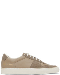 Sneakers basse in pelle marroni di Common Projects