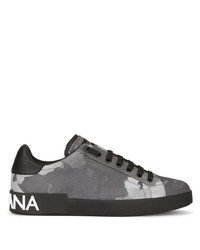 Sneakers basse in pelle mimetiche grigie di Dolce & Gabbana