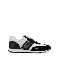 Sneakers basse in pelle nere e bianche di Karl Lagerfeld