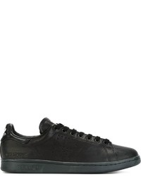 Sneakers basse in pelle nere di Adidas By Raf Simons