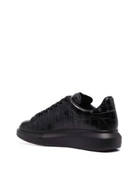 Sneakers basse in pelle nere di Alexander McQueen