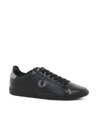 Sneakers basse in pelle nere di Fred Perry