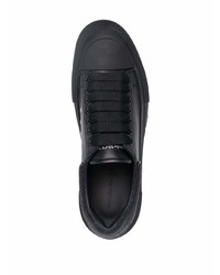 Sneakers basse in pelle nere di Alexander McQueen