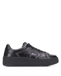 Sneakers basse in pelle nere di Maison Margiela