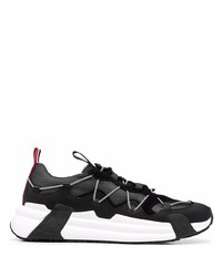 Sneakers basse in pelle nere di Moncler