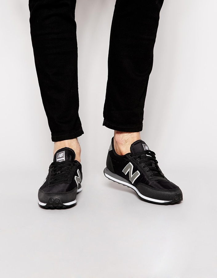 Sneakers basse in pelle nere di New Balance, €83 | Asos | Lookastic