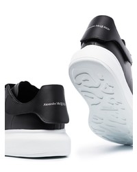 Sneakers basse in pelle nere di Alexander McQueen