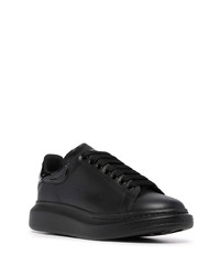 Sneakers basse in pelle nere di Alexander McQueen