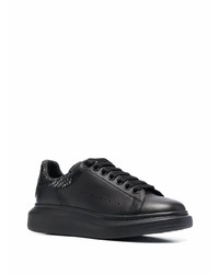 Sneakers basse in pelle nere di Alexander McQueen