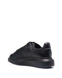 Sneakers basse in pelle nere di Alexander McQueen