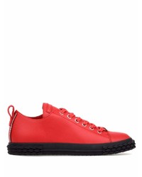 Sneakers basse in pelle rosse di Giuseppe Zanotti