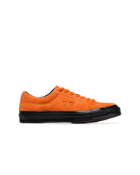 Sneakers basse in pelle scamosciata arancioni di Converse