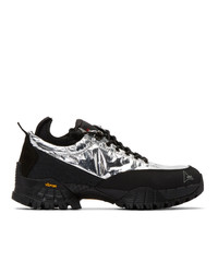 Sneakers basse in pelle scamosciata argento