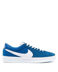Sneakers basse in pelle scamosciata blu scuro e bianche di Nike