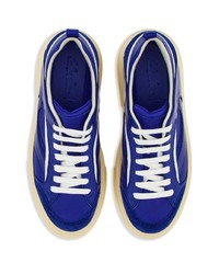 Sneakers basse in pelle scamosciata blu scuro di Ferragamo
