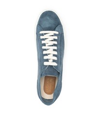 Sneakers basse in pelle scamosciata blu scuro di Doucal's