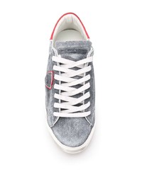 Sneakers basse in pelle scamosciata grigie di Philippe Model Paris