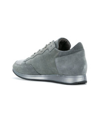 Sneakers basse in pelle scamosciata grigie di Philippe Model