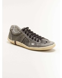 Sneakers basse in pelle scamosciata grigio scuro di OSKLEN