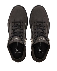 Sneakers basse in pelle scamosciata grigio scuro di Giuseppe Zanotti
