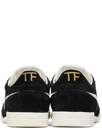 Sneakers basse in pelle scamosciata nere e bianche di Tom Ford