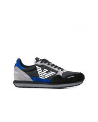 Sneakers basse in pelle scamosciata nere e blu di Emporio Armani