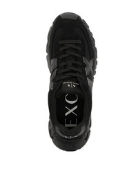 Sneakers basse in pelle scamosciata nere di Armani Exchange