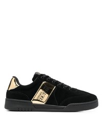 Sneakers basse in pelle scamosciata nere di VERSACE JEANS COUTURE