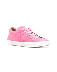 Sneakers basse in pelle scamosciata rosa di Philippe Model