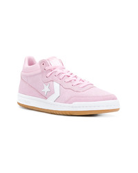 Sneakers basse in pelle scamosciata rosa di Converse