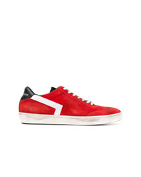 Sneakers basse in pelle scamosciata rosse di Leather Crown