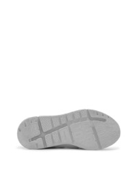 Sneakers basse in pelle scamosciata stampate bianche di Axel Arigato