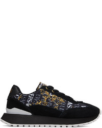 Sneakers basse in pelle scamosciata stampate nere di VERSACE JEANS COUTURE