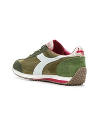 Sneakers basse in pelle scamosciata verde oliva di Diadora