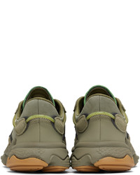 Sneakers basse in pelle scamosciata verde oliva di adidas Originals