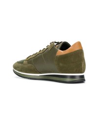 Sneakers basse in pelle scamosciata verde oliva di Philippe Model