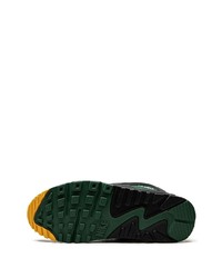 Sneakers basse in pelle scamosciata verde scuro di Nike