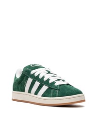 Sneakers basse in pelle scamosciata verde scuro di adidas