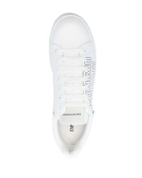 Sneakers basse in pelle stampate bianche di Emporio Armani