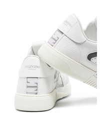 Sneakers basse in pelle stampate bianche di Valentino Garavani