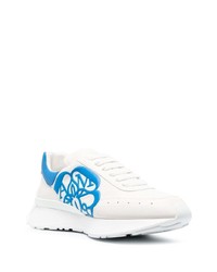 Sneakers basse in pelle stampate bianche di Alexander McQueen