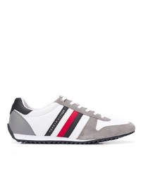 Sneakers basse in pelle stampate bianche di Tommy Hilfiger