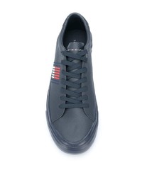 Sneakers basse in pelle stampate blu scuro di Tommy Hilfiger