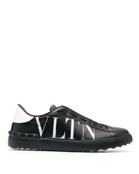 Sneakers basse in pelle stampate nere e bianche di Valentino Garavani