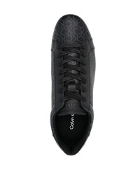 Sneakers basse in pelle stampate nere di Calvin Klein